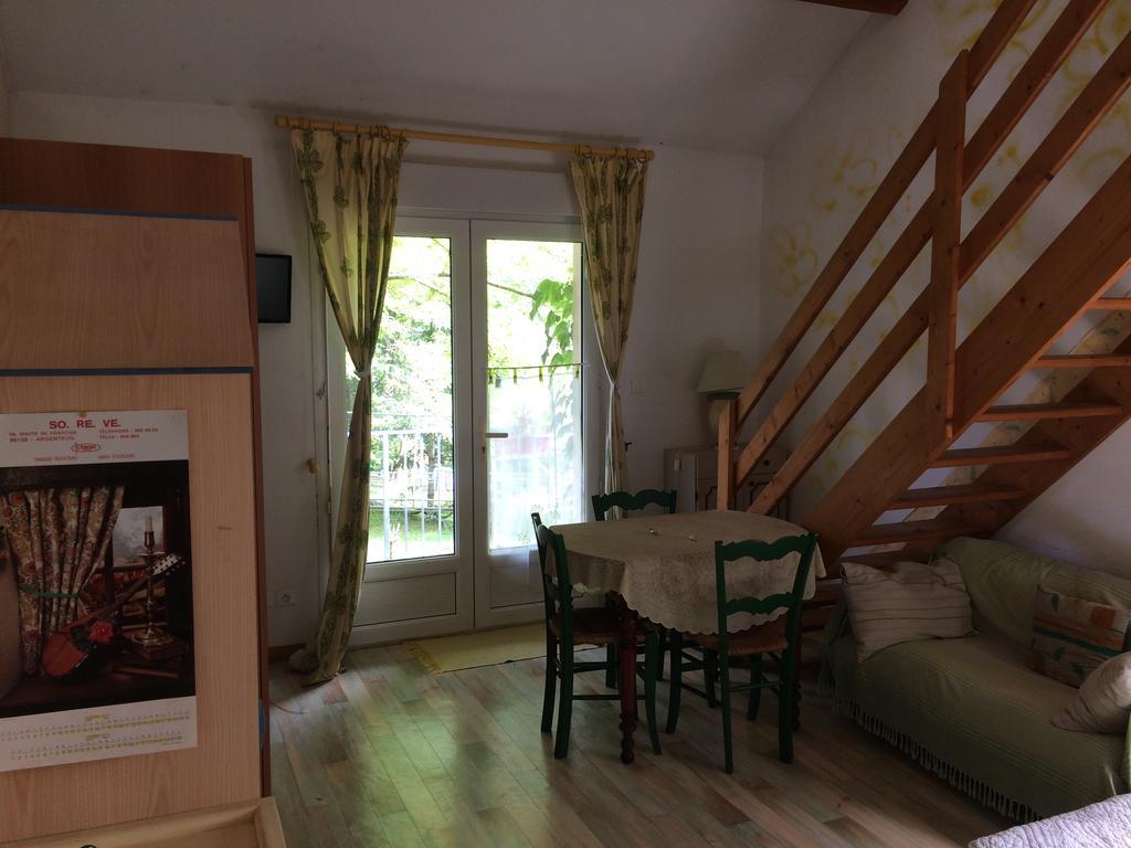 Beau Site Guimauve Et Vieilles Dentelles Bed and Breakfast Royères-Saint-Léonard Exteriör bild