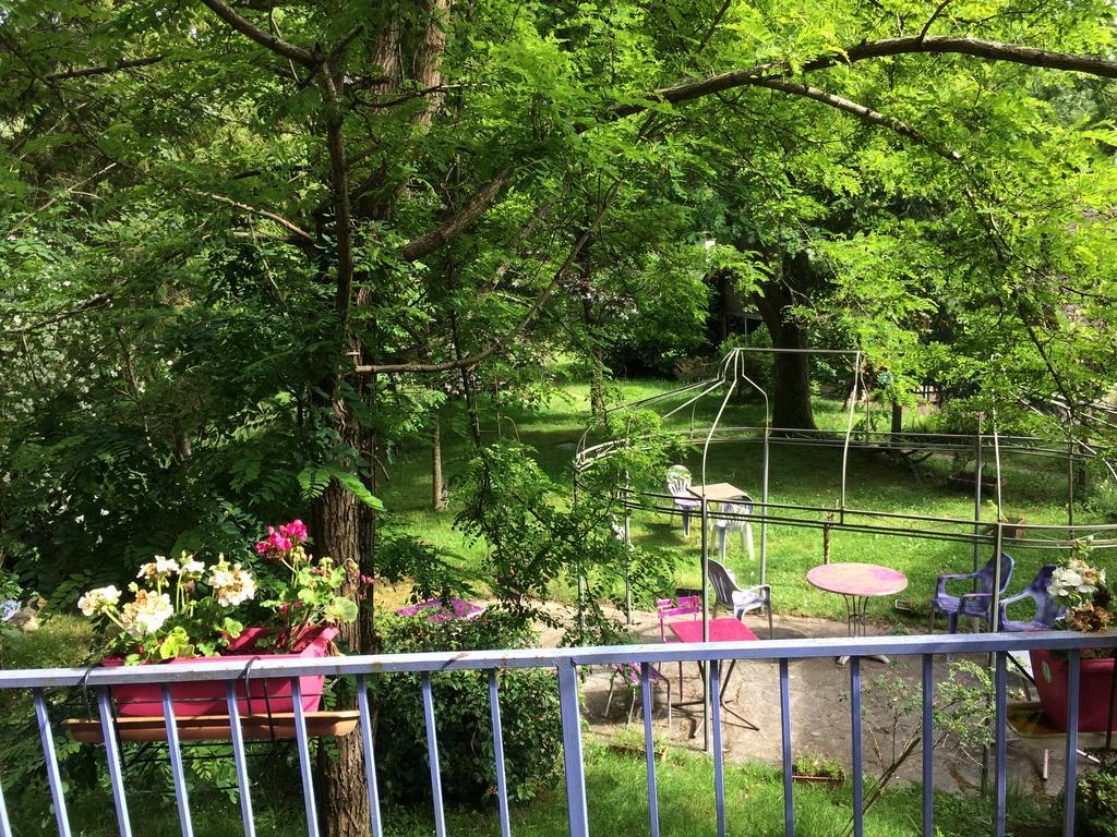 Beau Site Guimauve Et Vieilles Dentelles Bed and Breakfast Royères-Saint-Léonard Exteriör bild